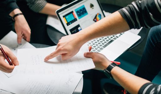 Hvorfor betale for en nettside når du kan lage den selv?